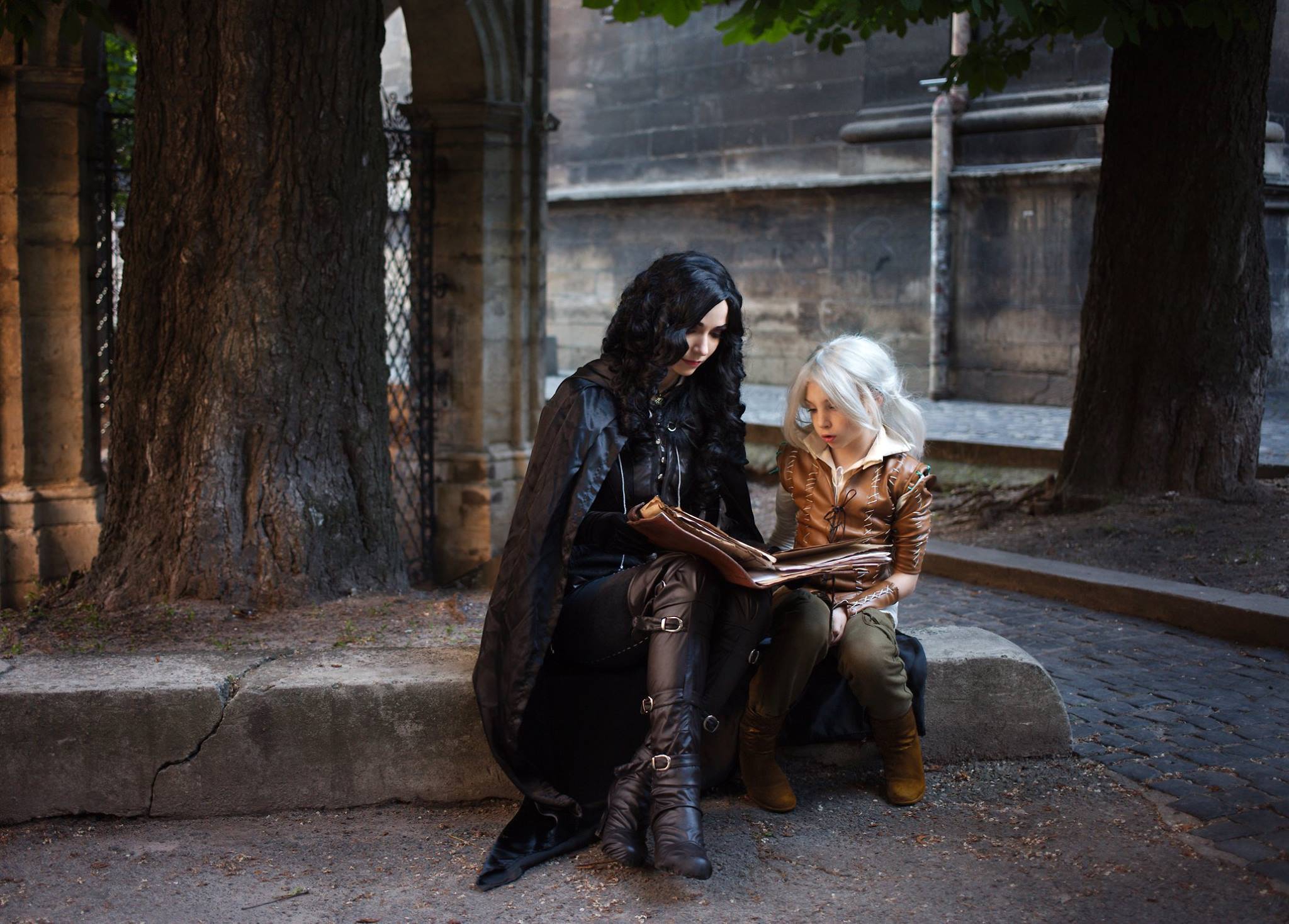 Yennefer and Ciri Cosplay - Witcher 3